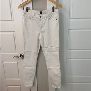 WORN ONCE GAP White Skinny Jeans - Legging Clean Five-Pocket Style